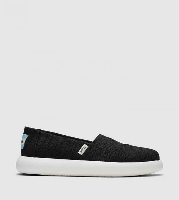 Toms Shoes Dubai Trendy Footwear Collections Mall of the Emirates